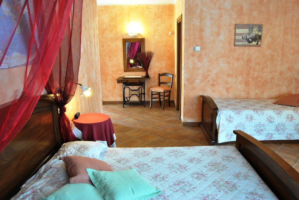 Le Macine Del Confluente Bed & Breakfast Badalucco Eksteriør bilde