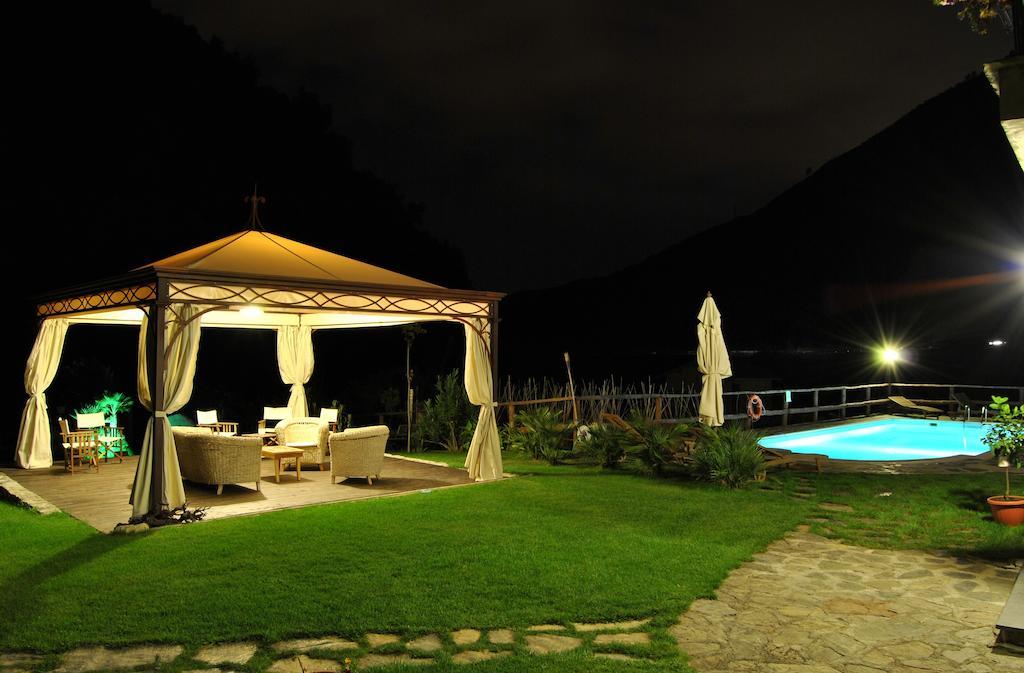 Le Macine Del Confluente Bed & Breakfast Badalucco Eksteriør bilde