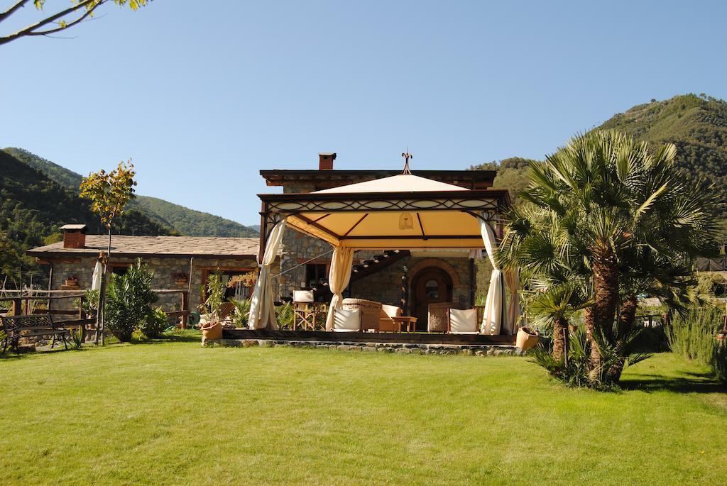 Le Macine Del Confluente Bed & Breakfast Badalucco Eksteriør bilde