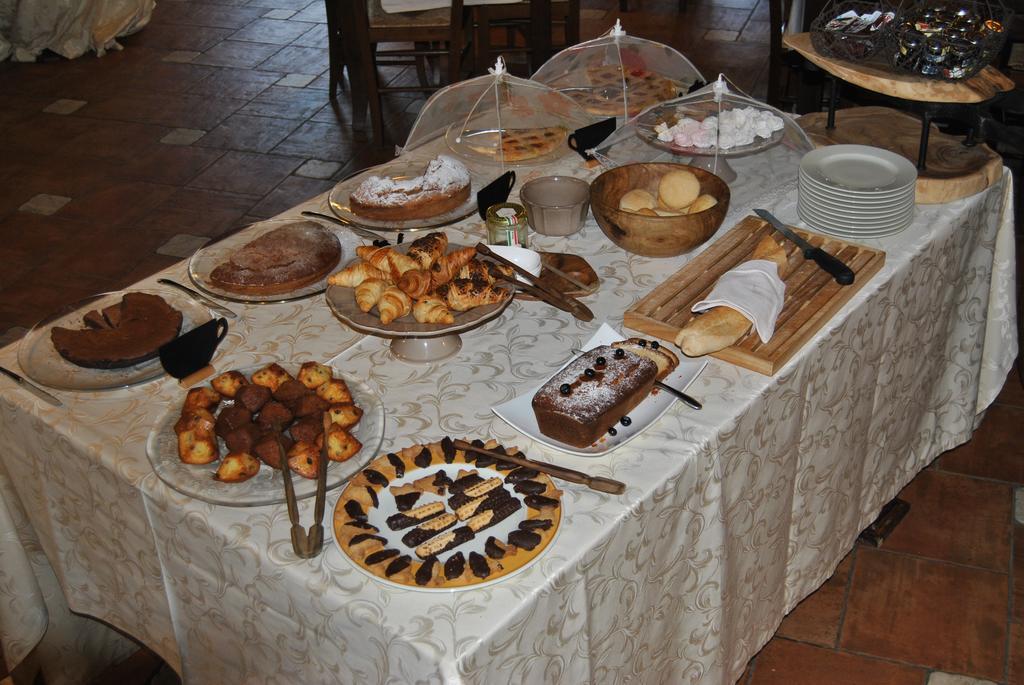 Le Macine Del Confluente Bed & Breakfast Badalucco Eksteriør bilde